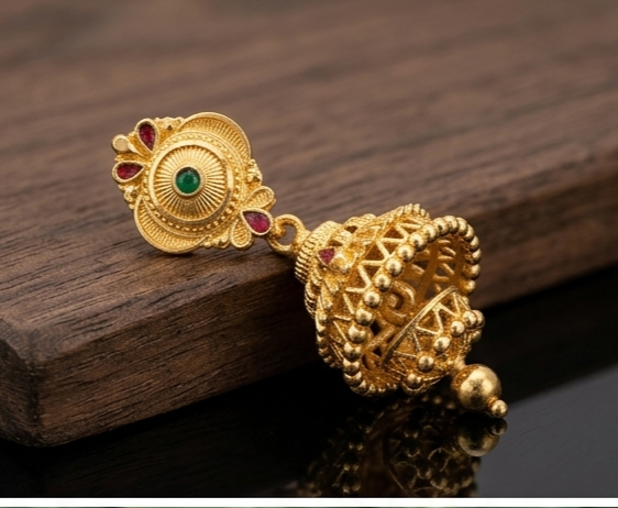 1 Rajwada Emerald-Chakra Cut-Work Jhumka - Image 5