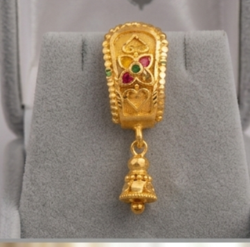 1 Rajwada Ruby-Center Antique Shield Latkan - Image 9