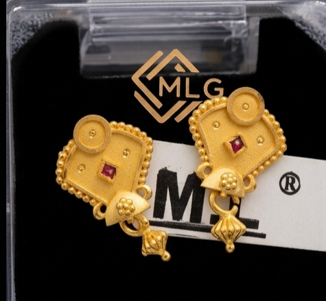 1 Rajwada Square Kite-Cut Matte Gold Drops - Image 4